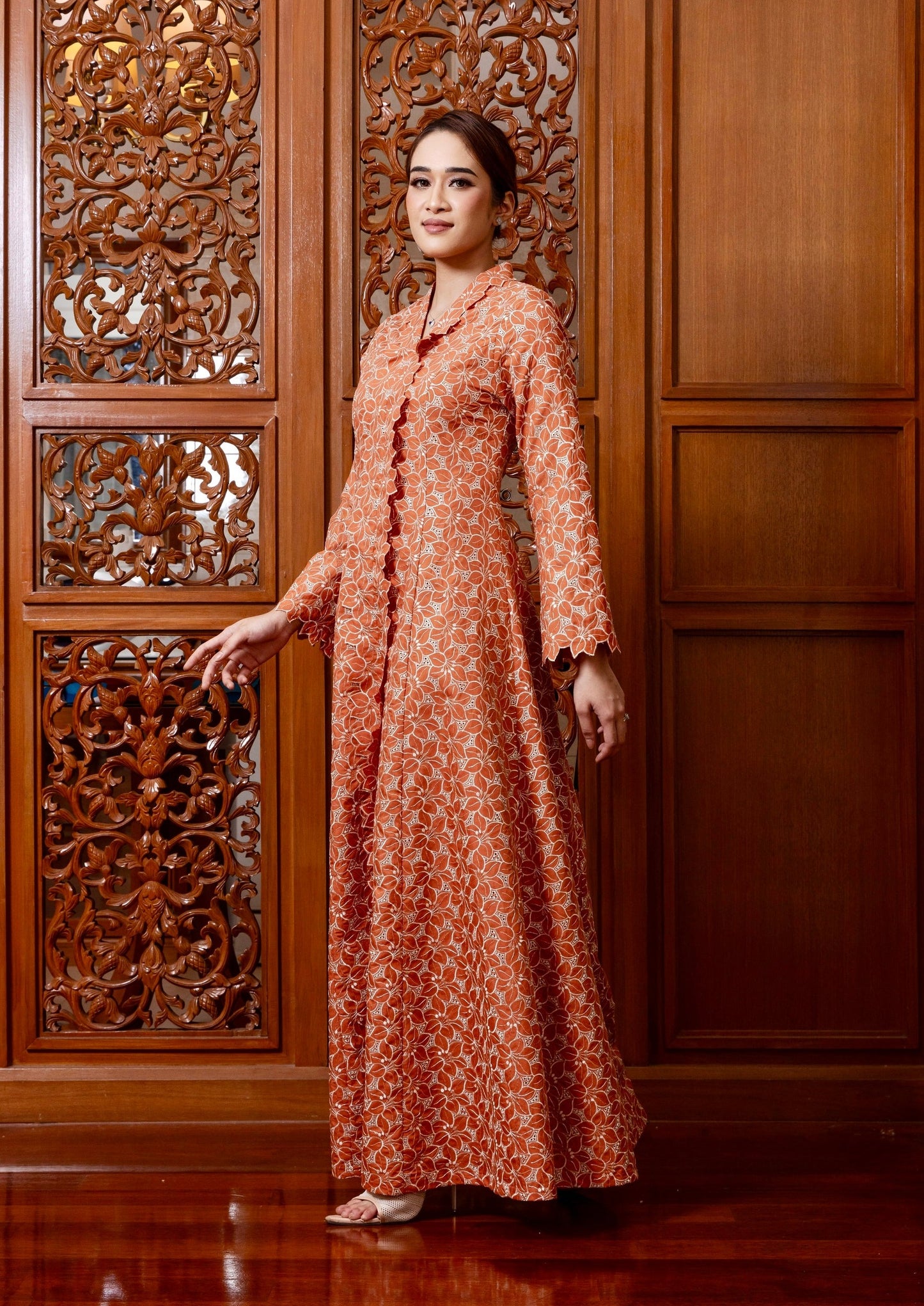 {LIMITED EDITION} Arabella Jubah Kebarung Classic - Burt Orange