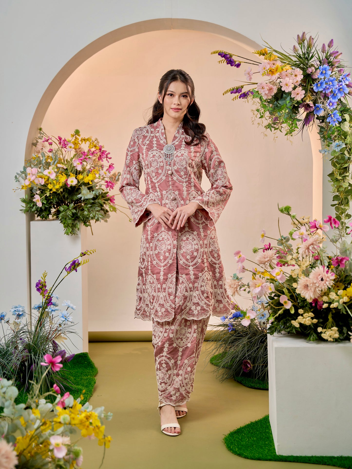 Elvina Kebaya Modern - Dusty Pink