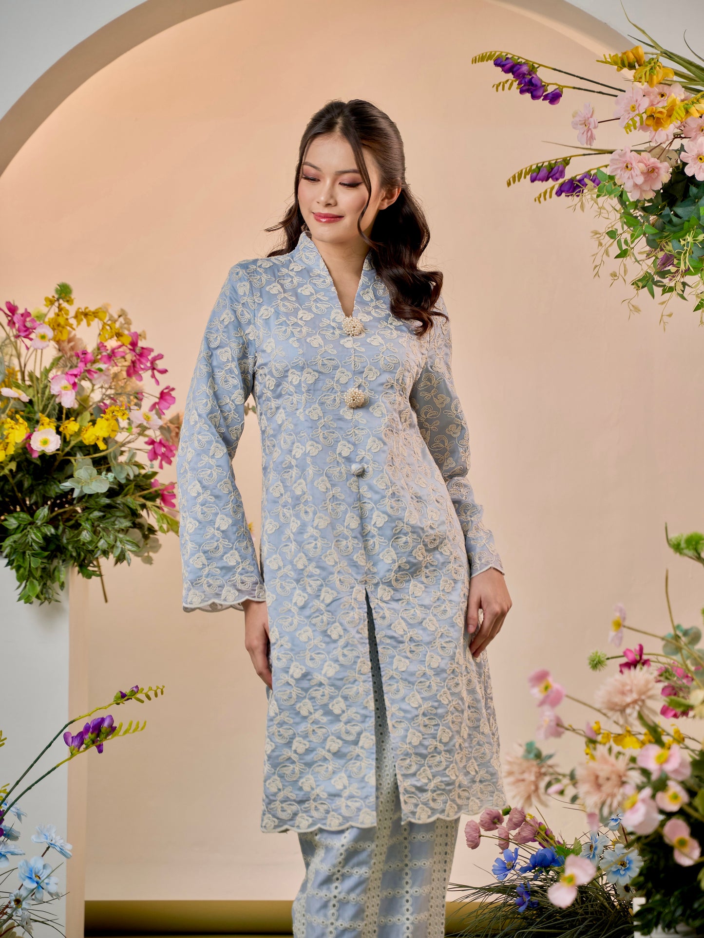 Madisa Kebaya Modern - Baby Blue