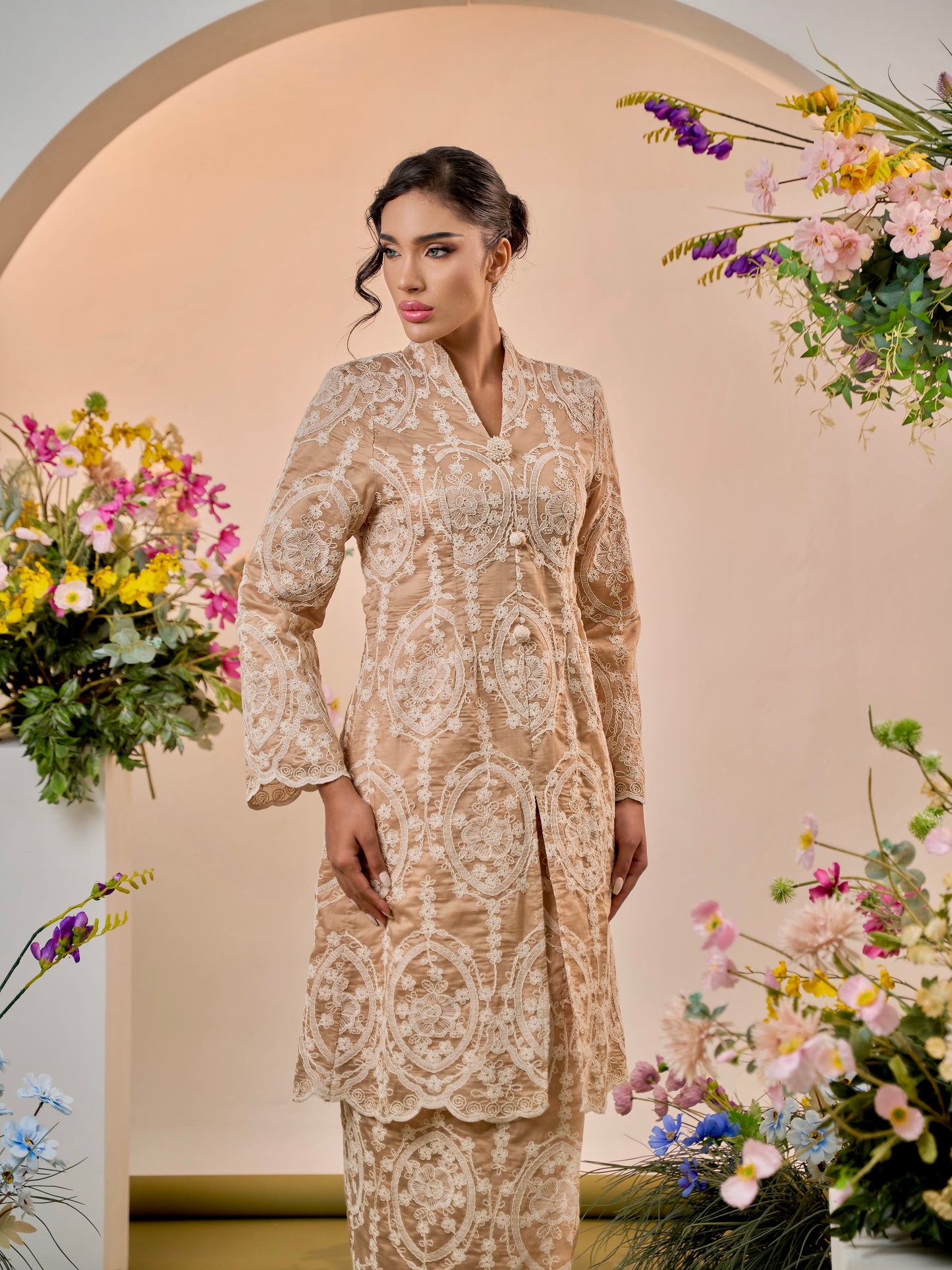 Elvina Kebaya Modern - Ash Brown