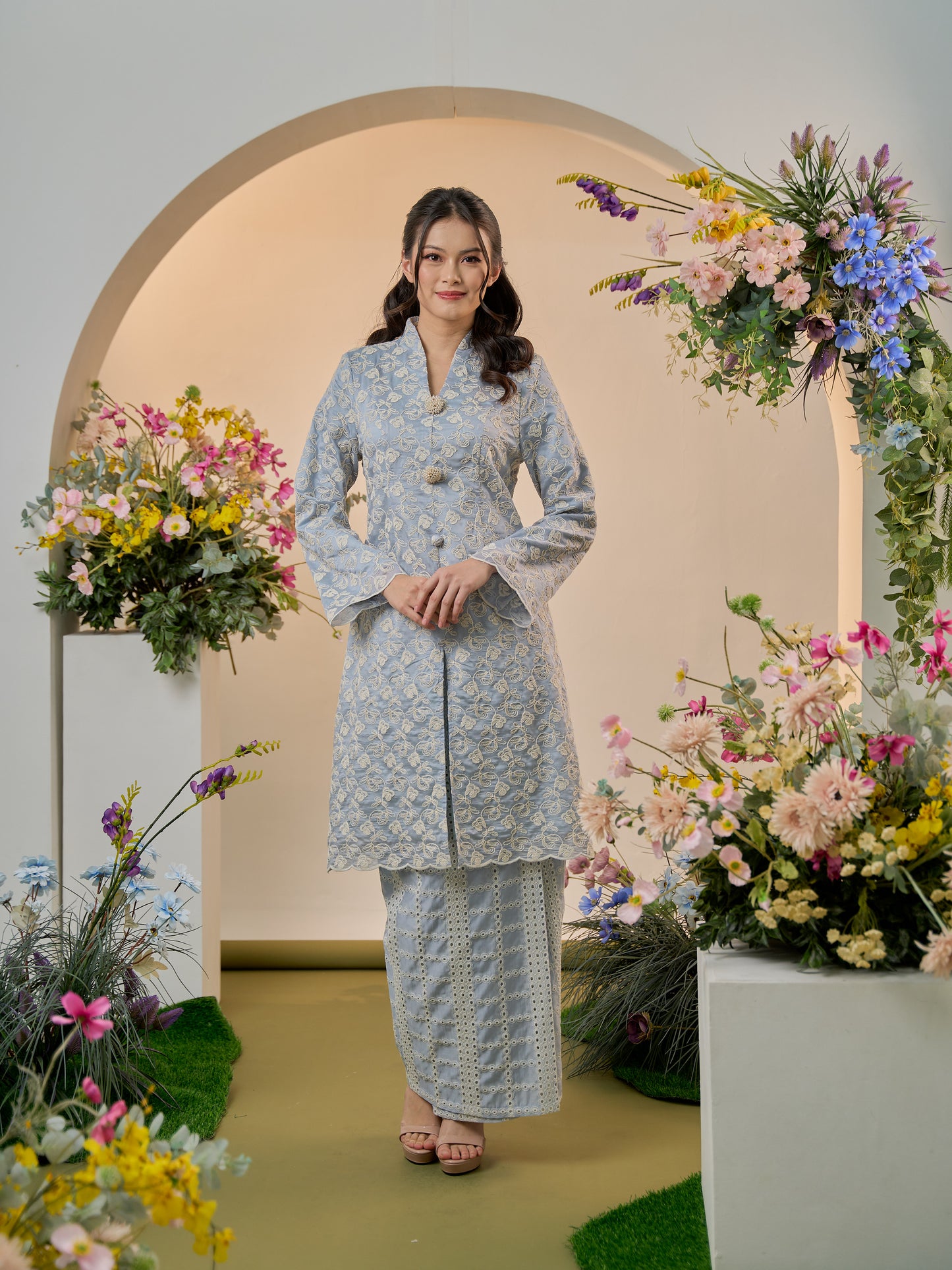 Madisa Kebaya Modern - Baby Blue
