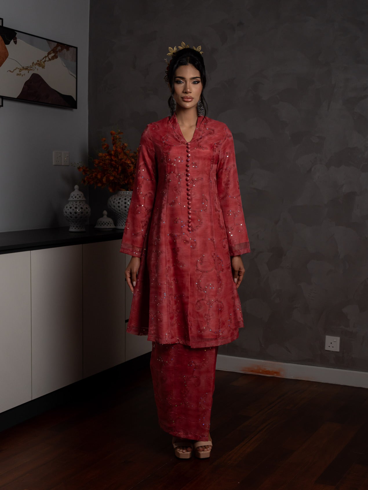 Emanuel Kebarung Seri Dahlia - Ruby Blossom