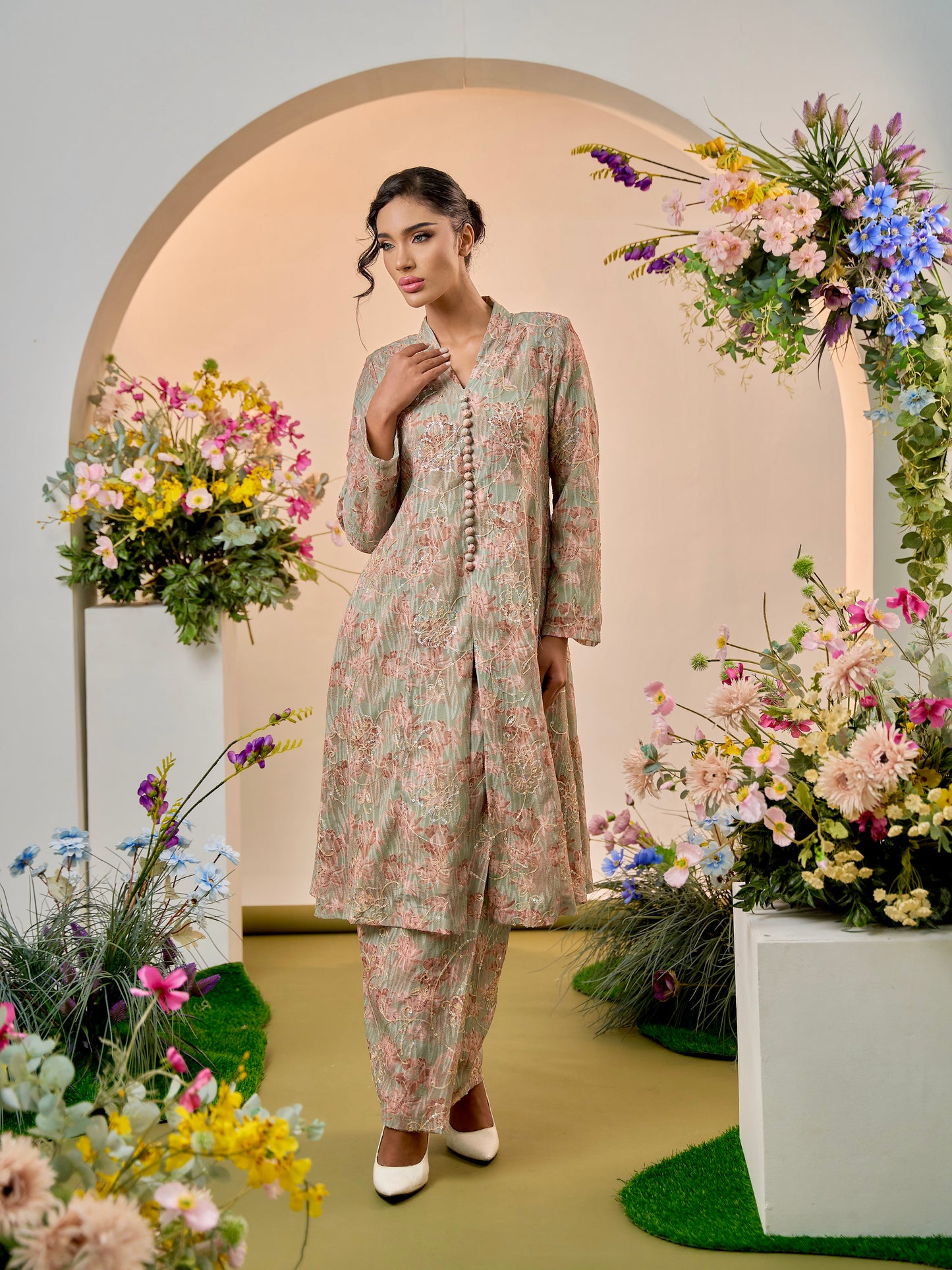 Suzette Kebarung Classic - Sage Green