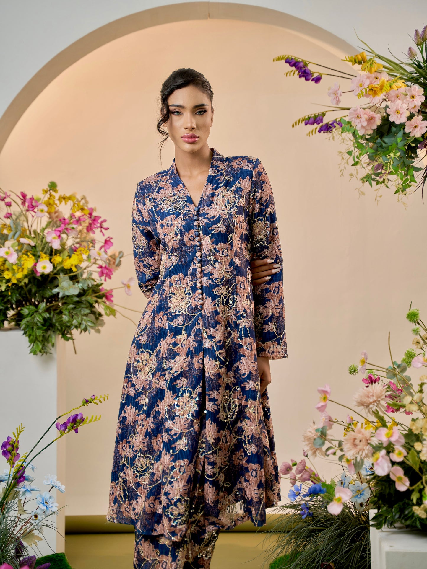 Suzette Kebarung Classic - Navy Blue