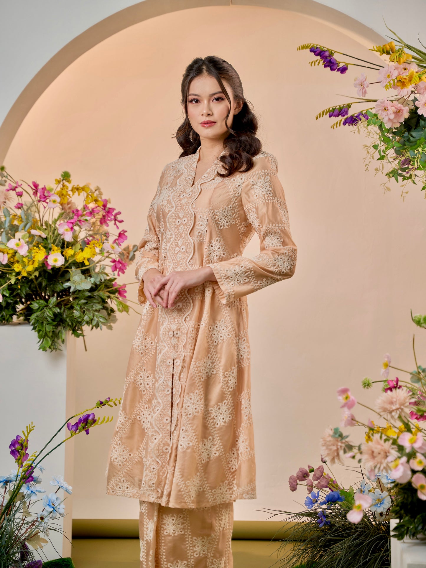 Naina Kebarung Classic - Champagne Nude
