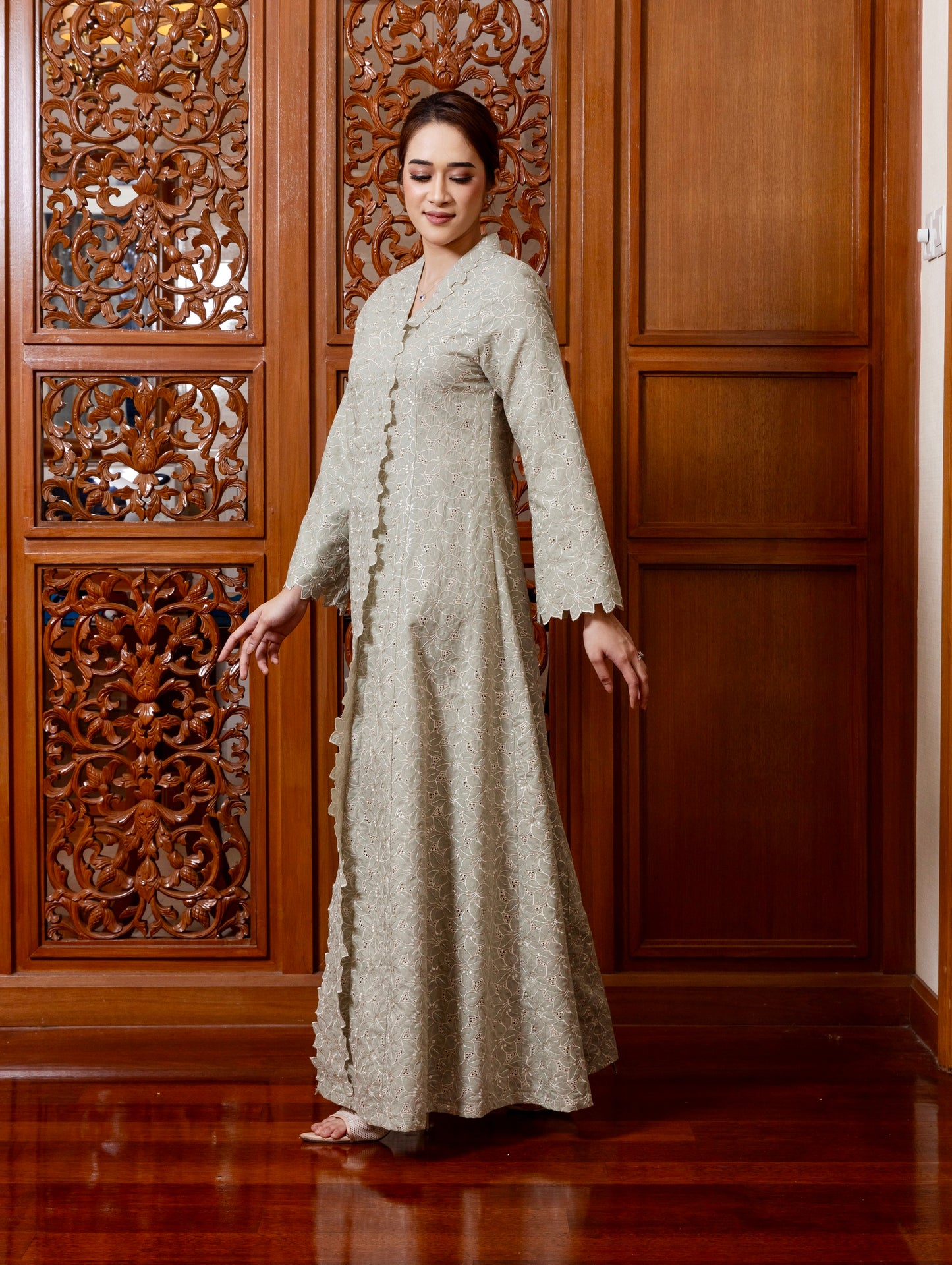 {LIMITED EDITION} Arabella Jubah Kebarung Classic - Sage Green