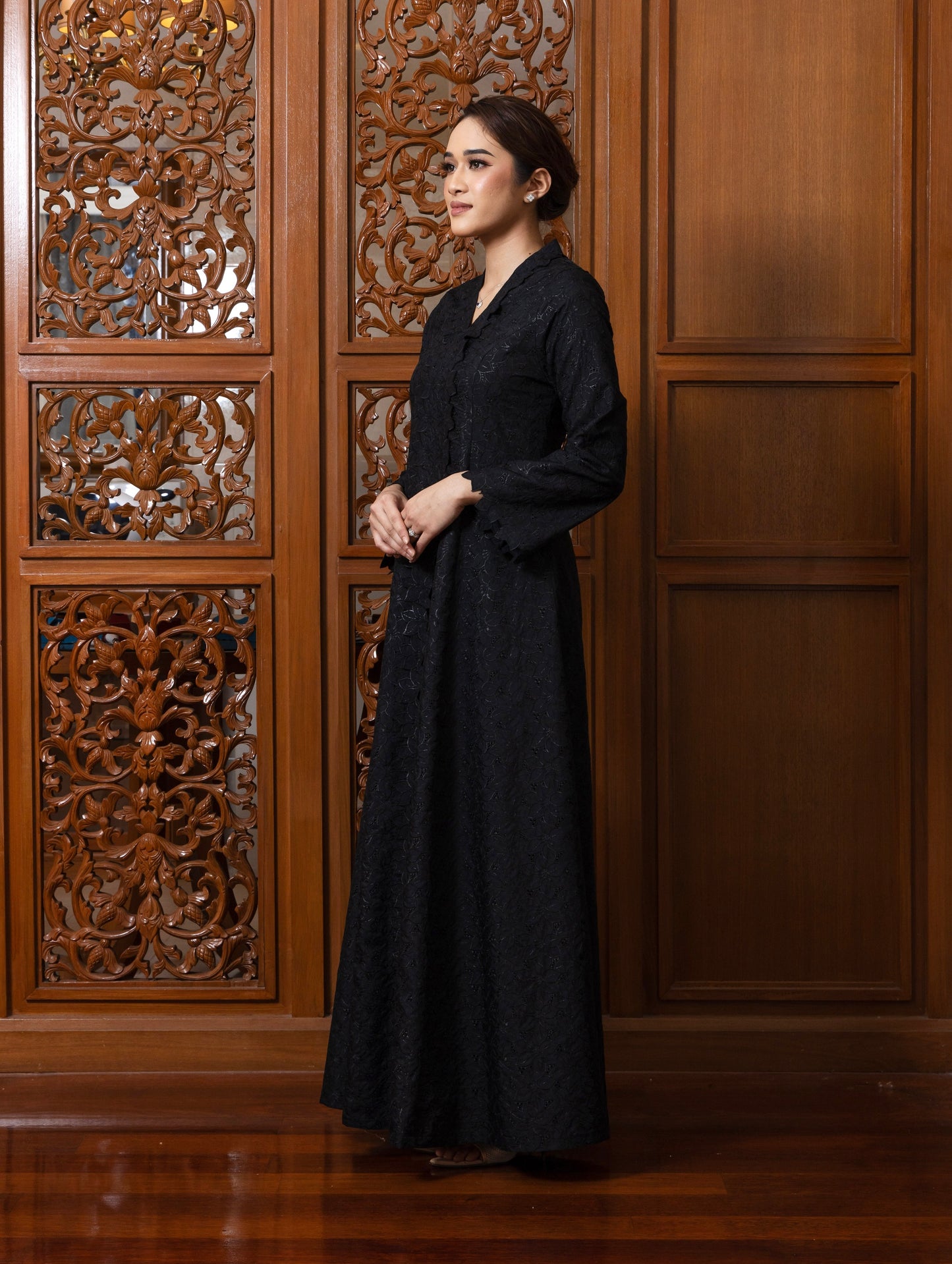 {LIMITED EDITION} Arabella Jubah Kebarung Classic - Bold Black