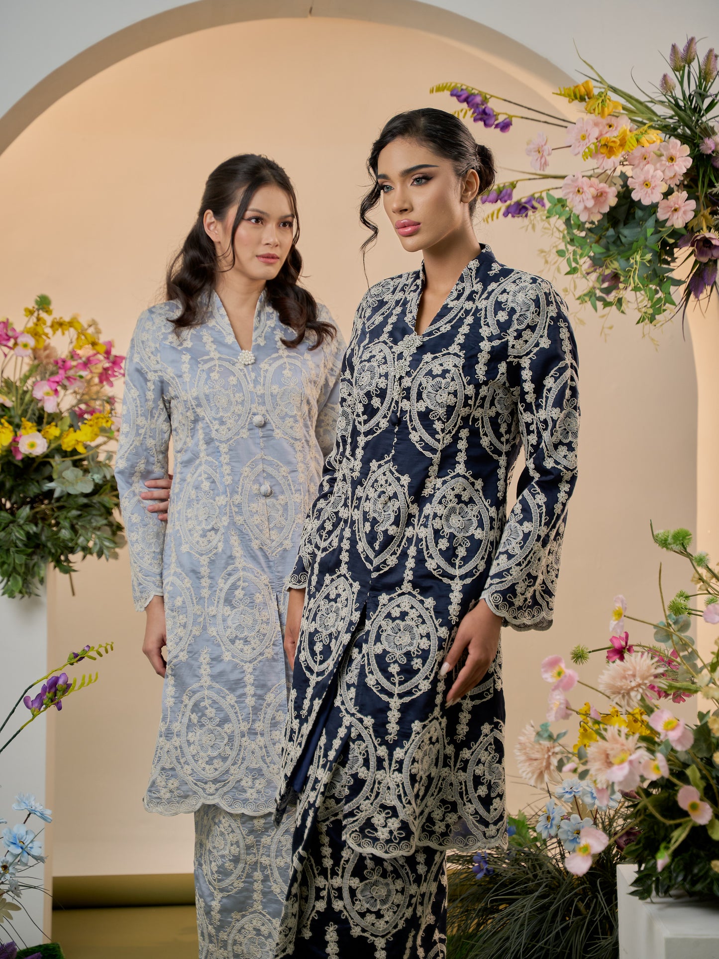 Elvina Kebaya Modern - Navy Blue
