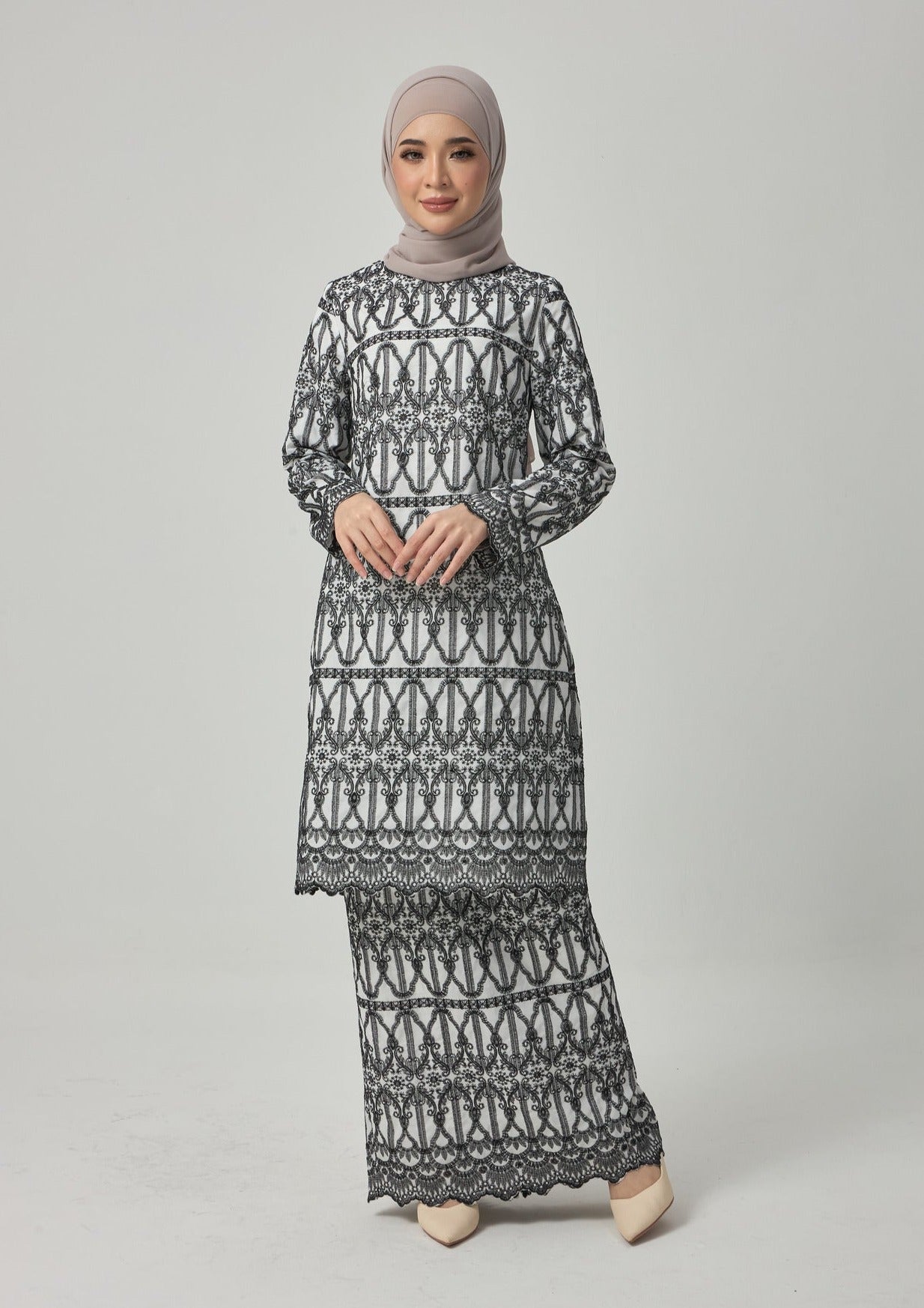Levin Kurung Modern - Black