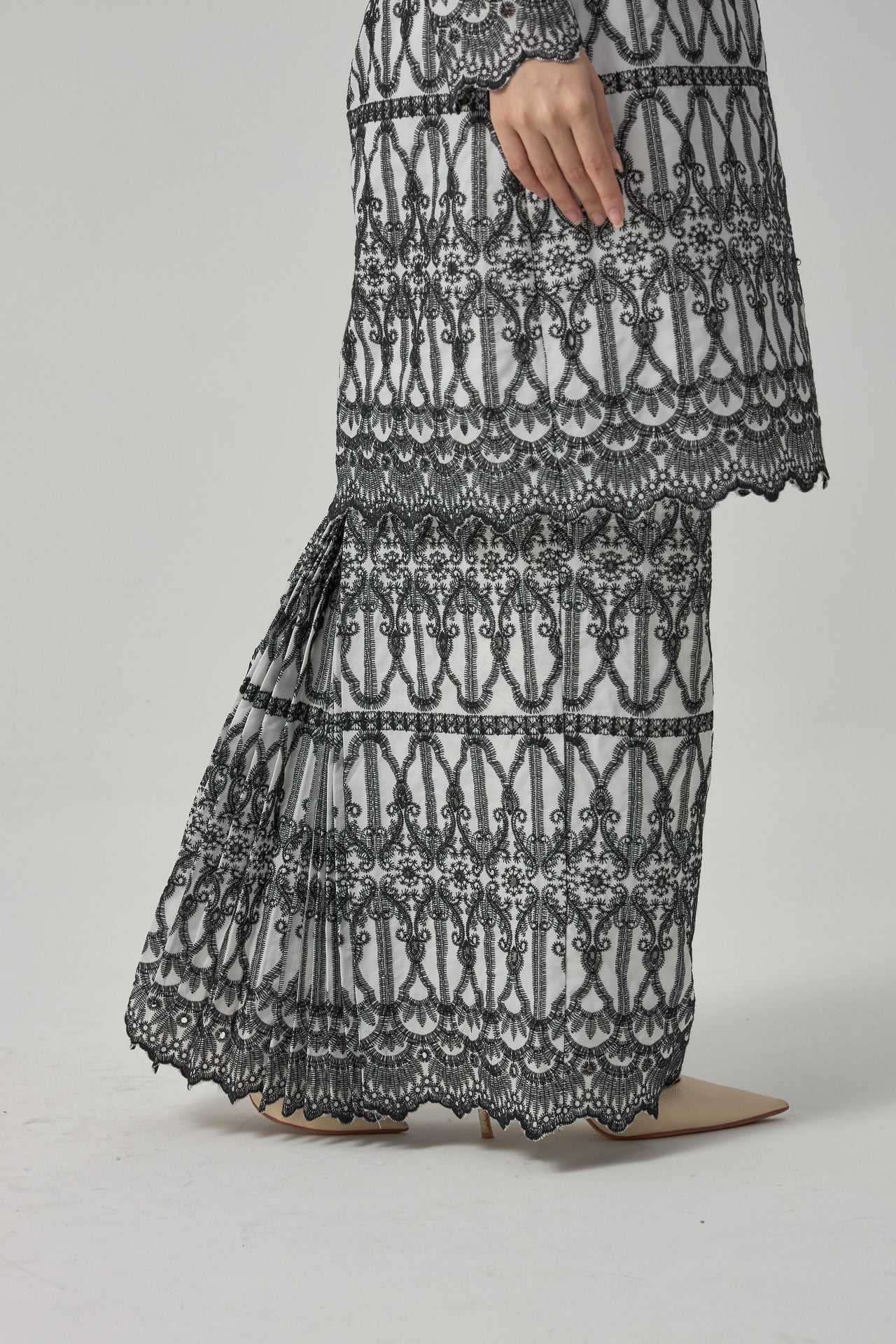 Levin Kurung Modern - Black
