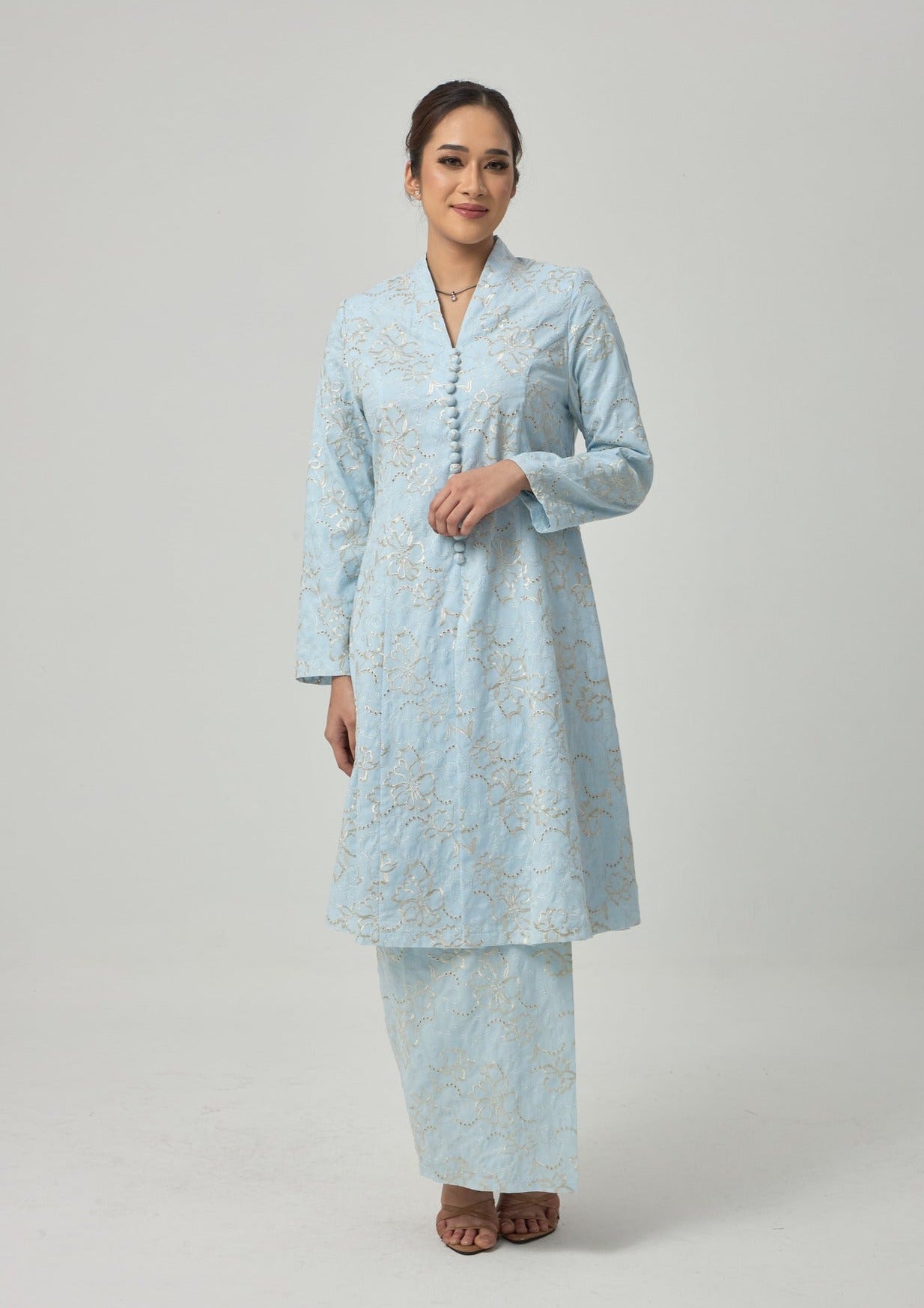 Ina Kebarung Classic - Soft Blue
