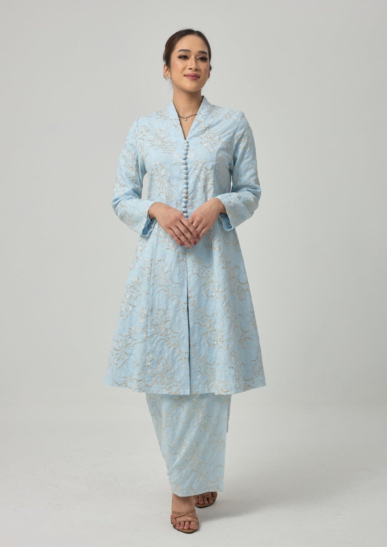 Ina Kebarung Classic - Soft Blue