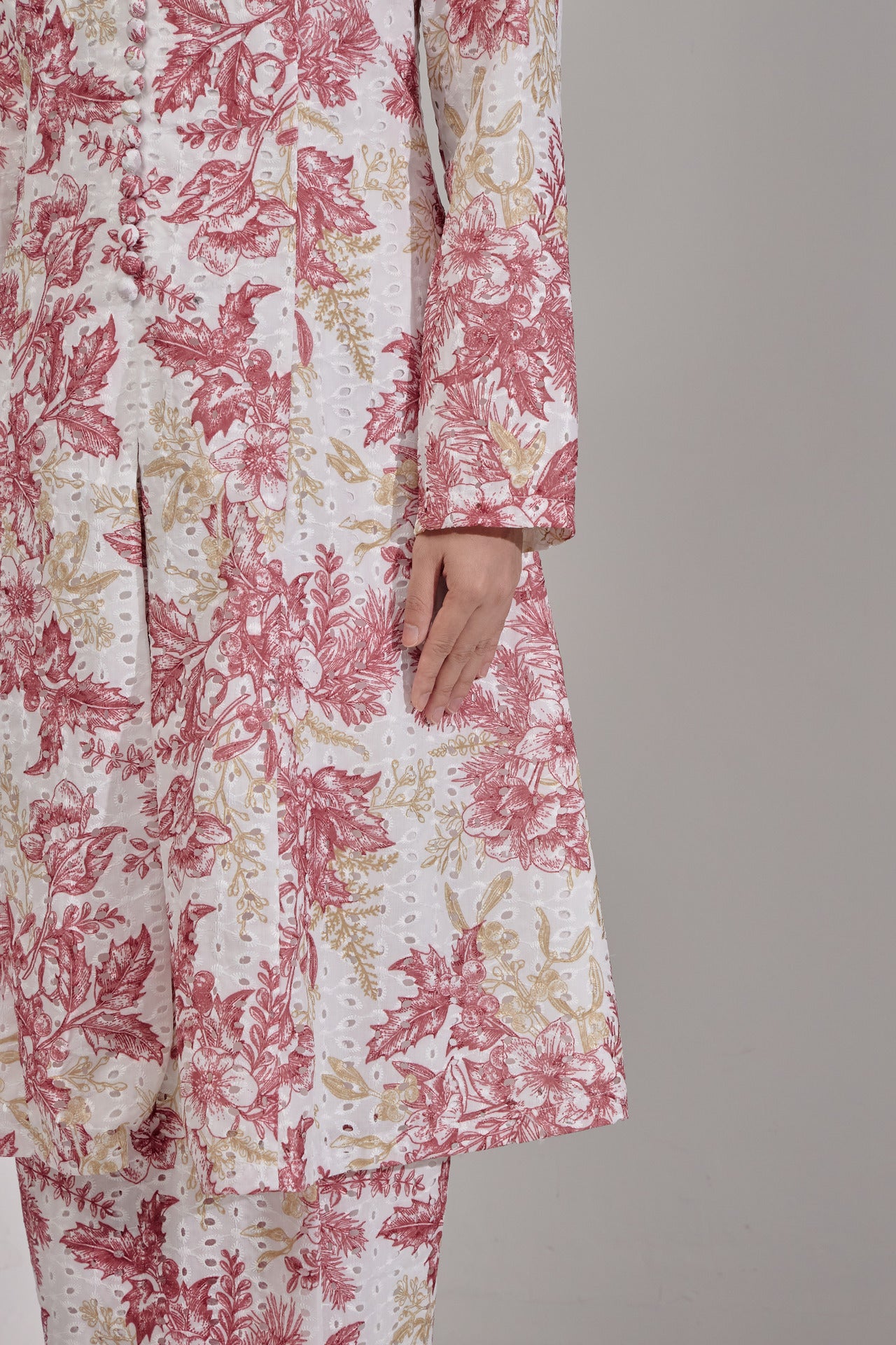 Isra Kebarung Batik Classic Kebarung - Red