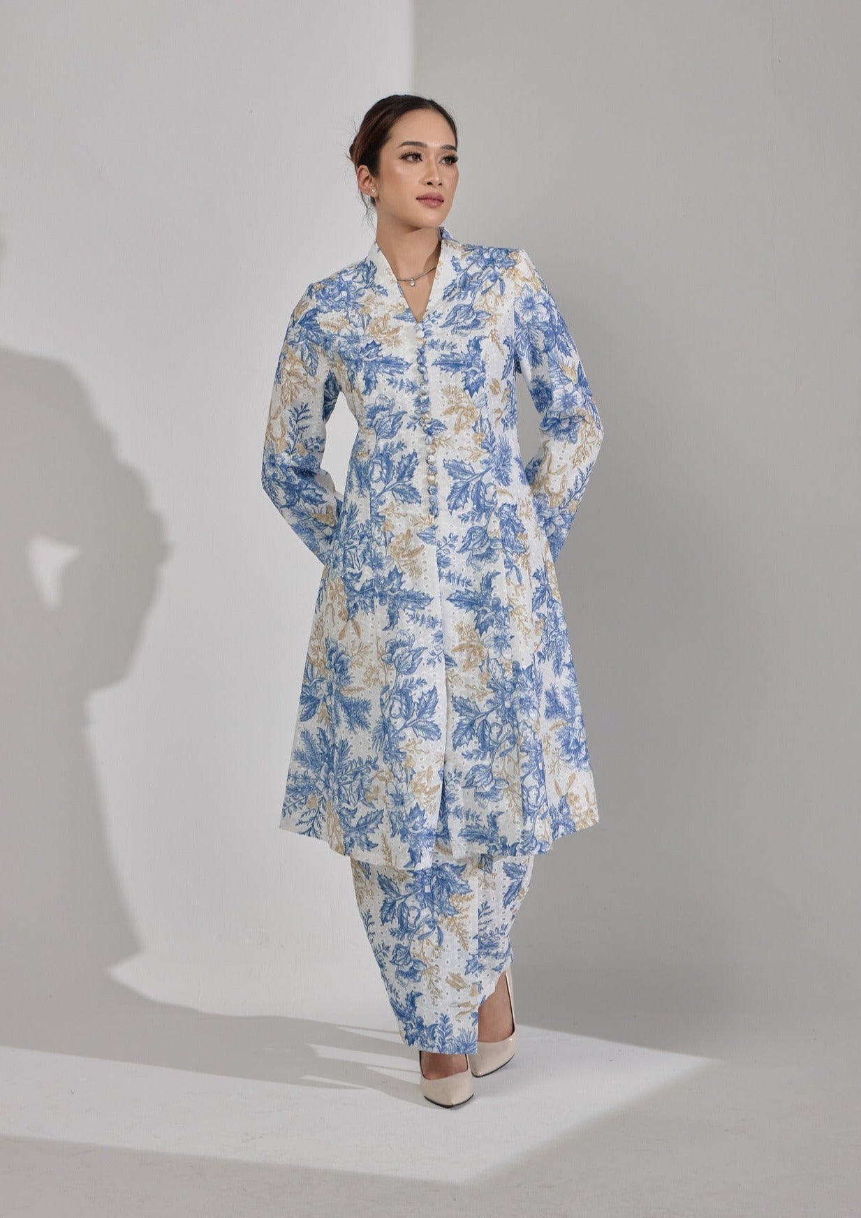 Isra Kebarung Batik Classic Kebarung - Royal Blue