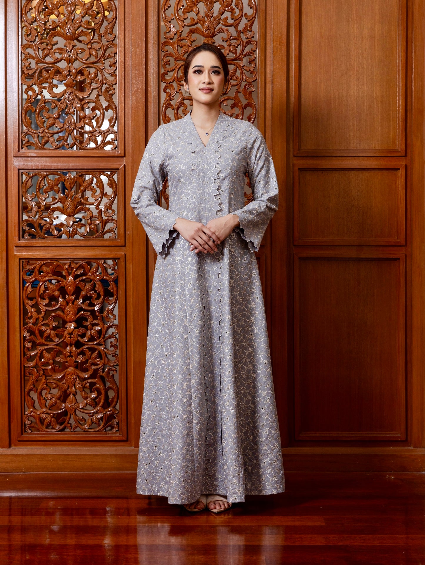 {LIMITED EDITION} Arabella Jubah Kebarung Classic - Ash Grey