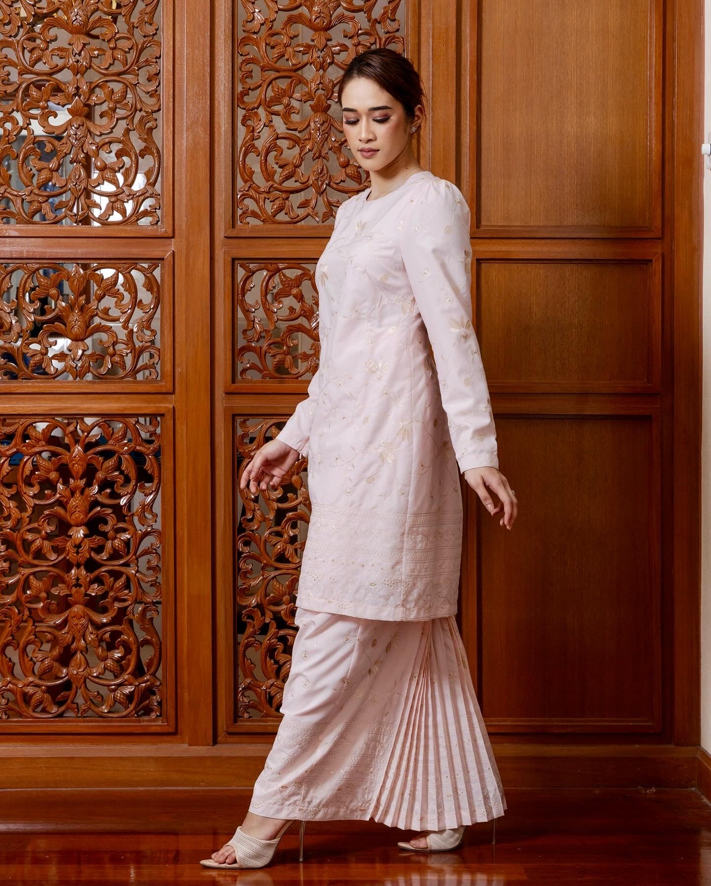 Cindia Kurung Modern - Light Pink