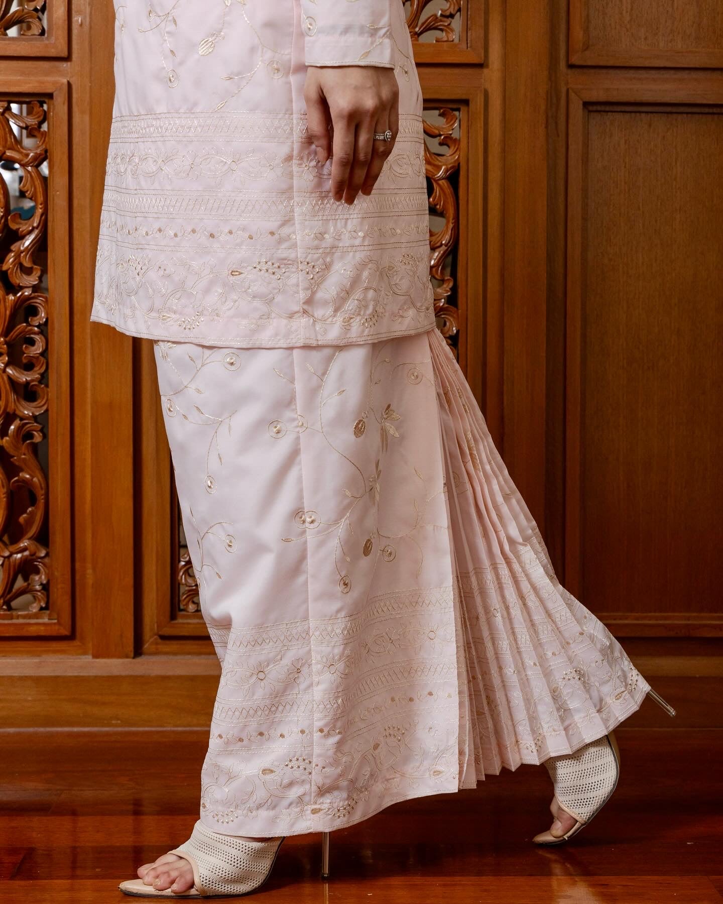 Cindia Kurung Modern - Light Pink