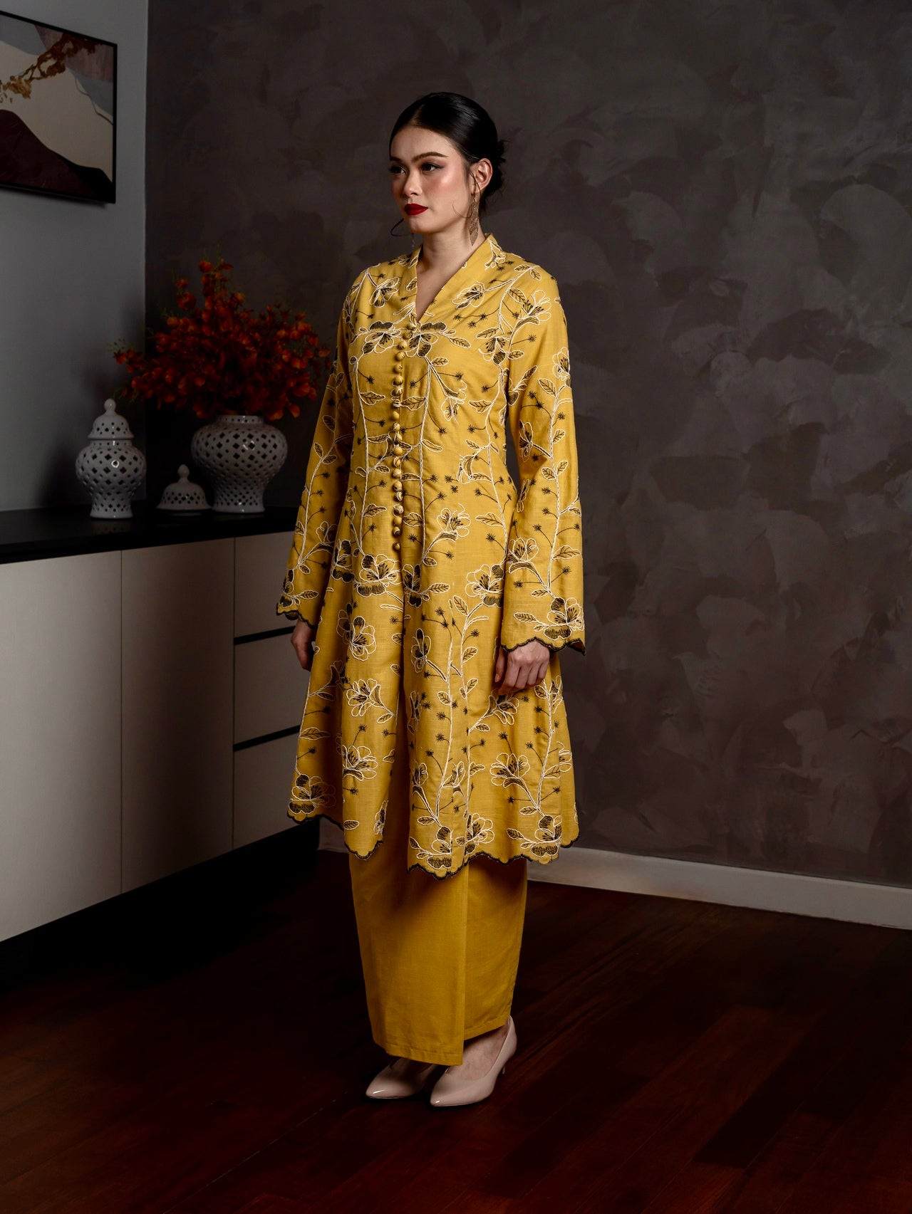 Emelia Kebarung Linen - Mustard Yellow