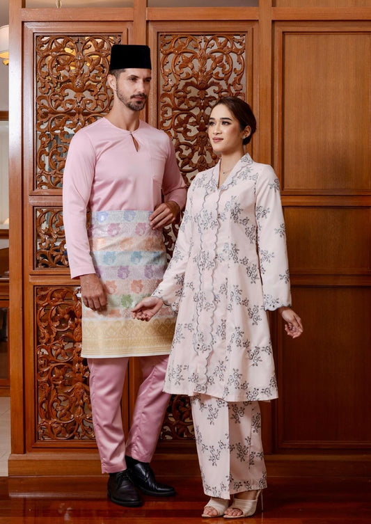 {LIMITED EDITION} Zayna Kebarung Classic - Light Pink
