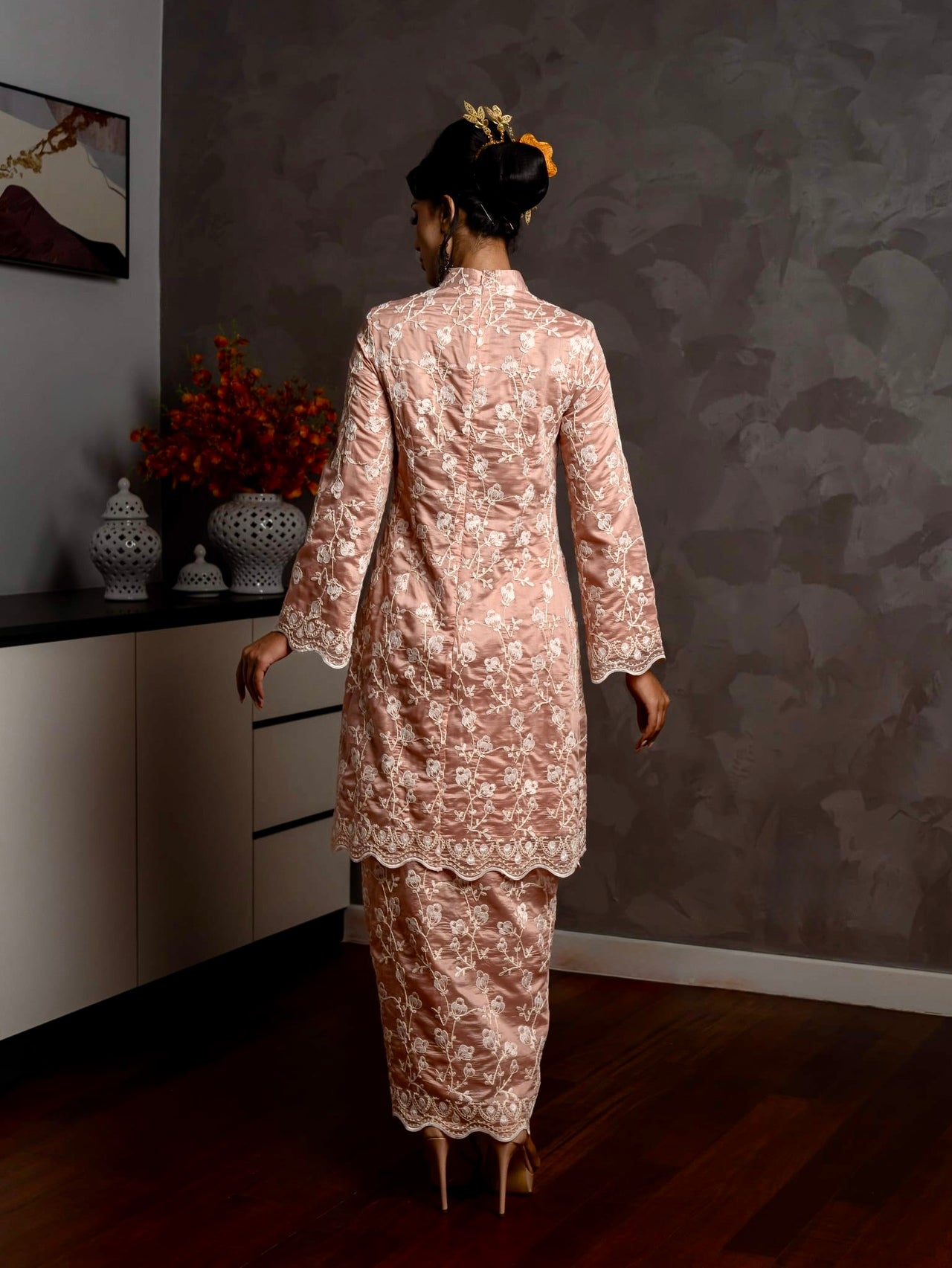 Kebaya Seri Zara - Soft Pink
