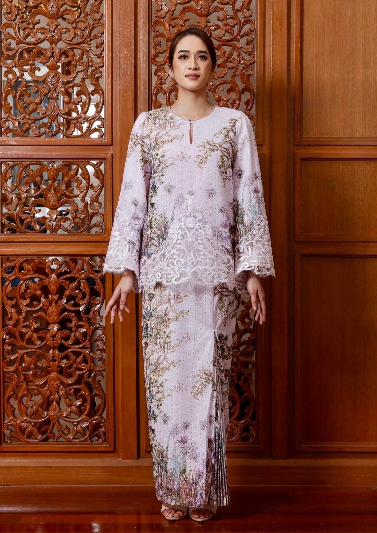 {LIMITED EDITION} Leannis Kurung Kedah - Light Purple