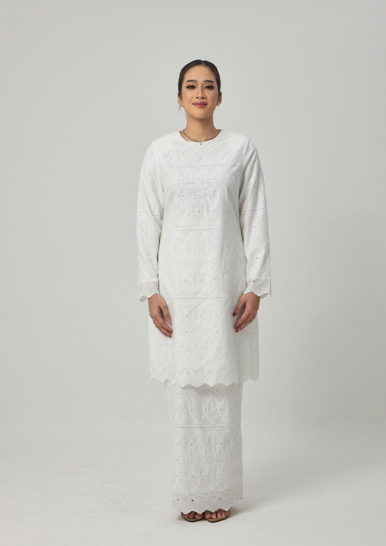 Levin Kurung Modern - White