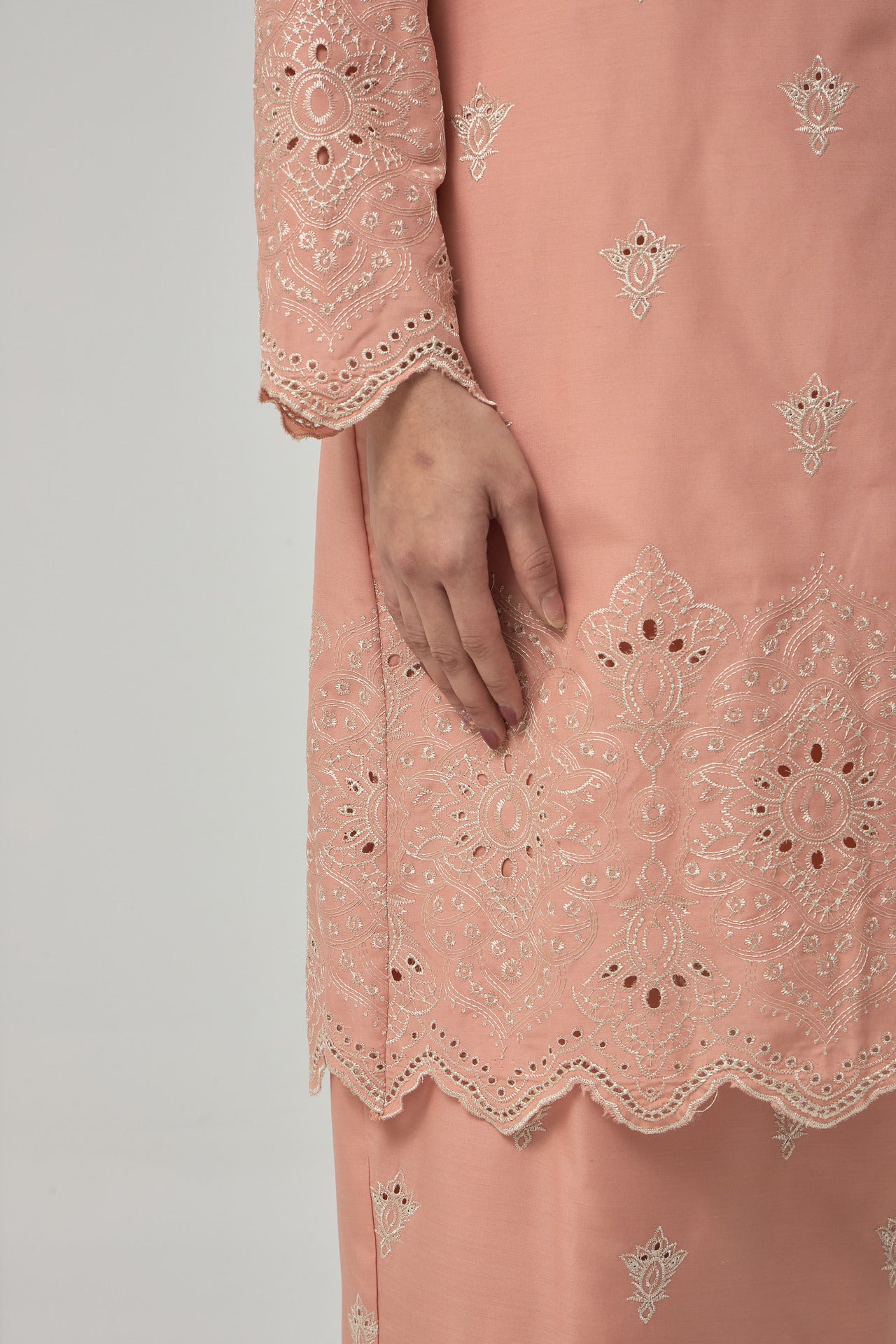 Idriani Kurung Modern - Peach Fuzz