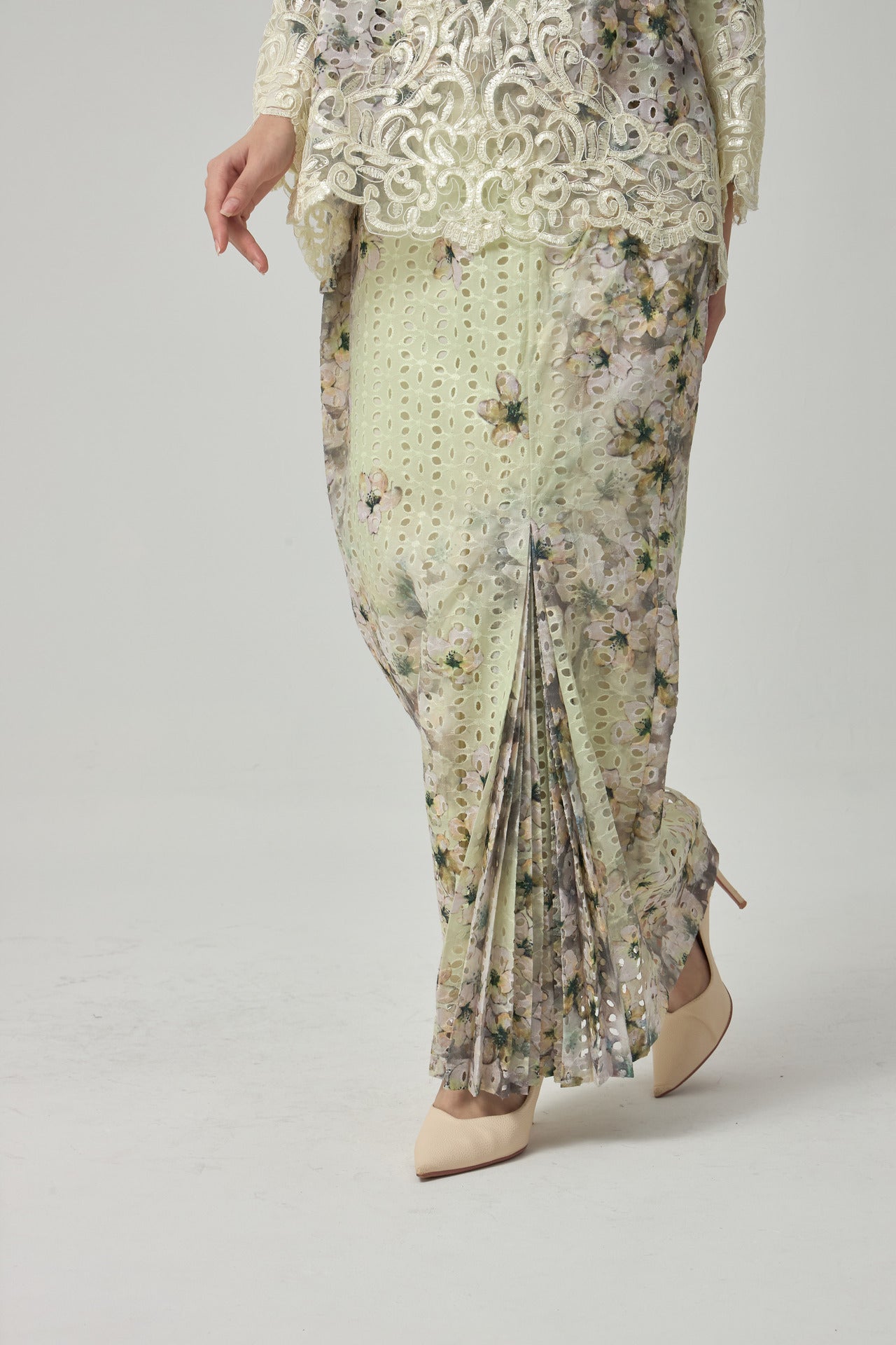 {LIMITED EDITION} Daisy Kurung Kedah - Yellow
