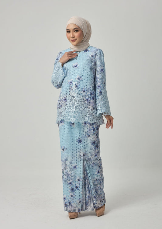 {LIMITED EDITION} Daisy Kurung Kedah - Baby Blue