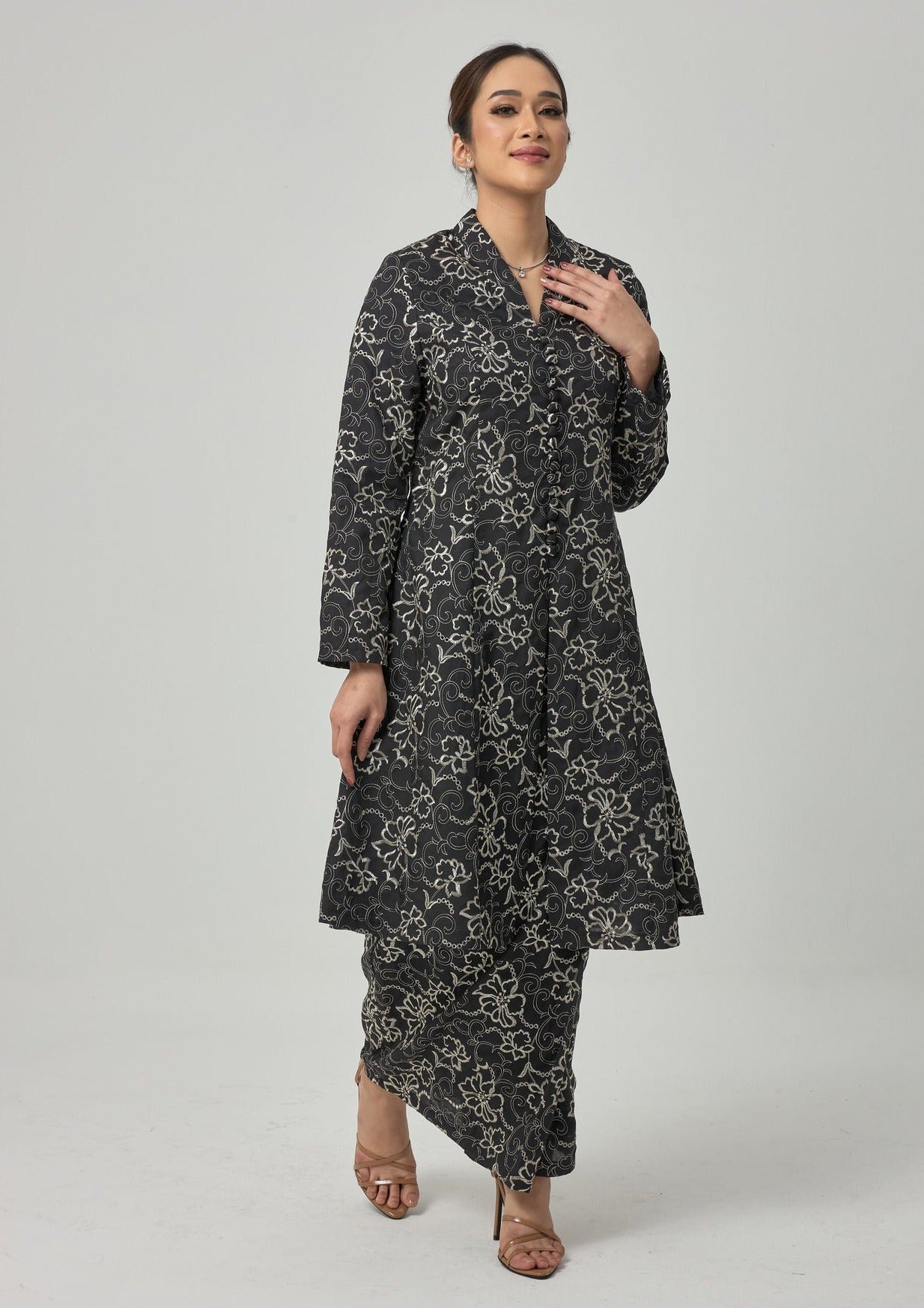 Ina Kebarung Classic - Black Gold