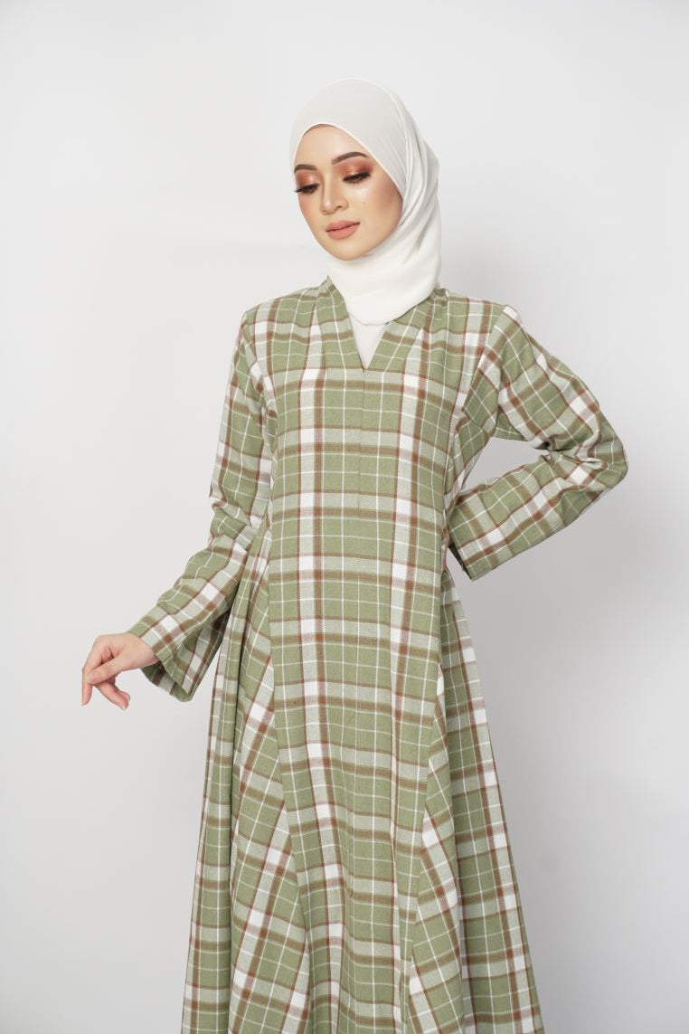 Evie Jubah Kebarung Modern - Green