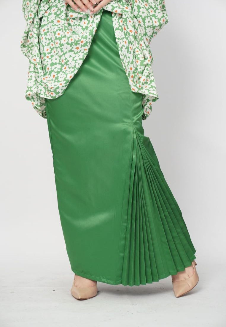 Daisy Billowy Bell Sleeves Kurung - Green