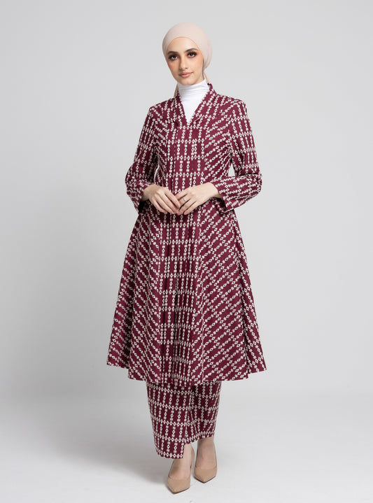 Vanessa Kebarung Sulam Classic - Maroon